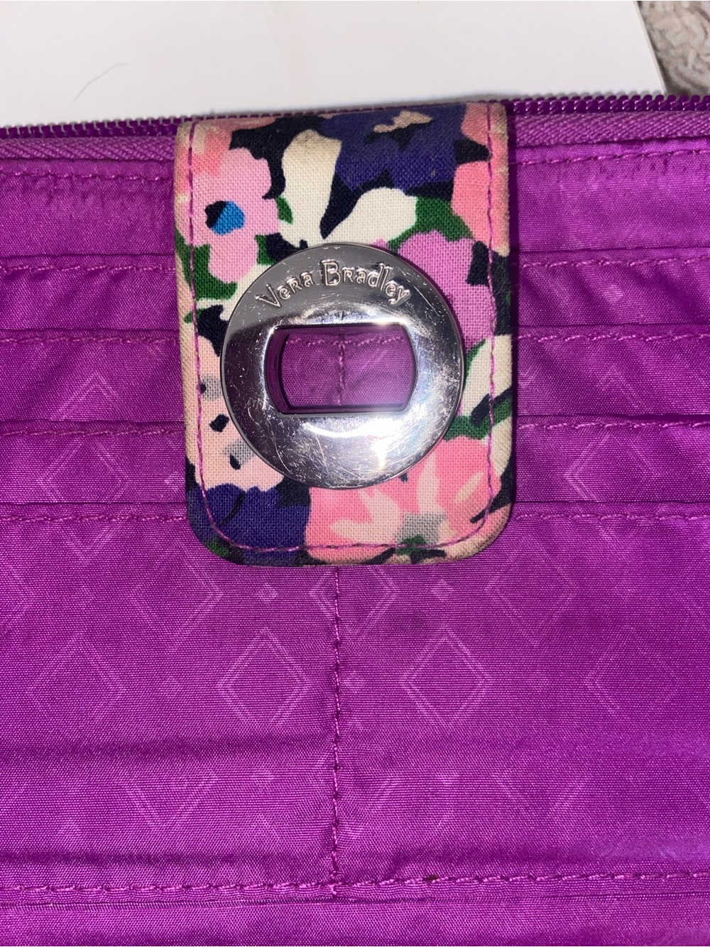 Kate Spade makeup bag by Clinic Michael Kors bag tag Vera Bradley wallet - Picture 10 of 15